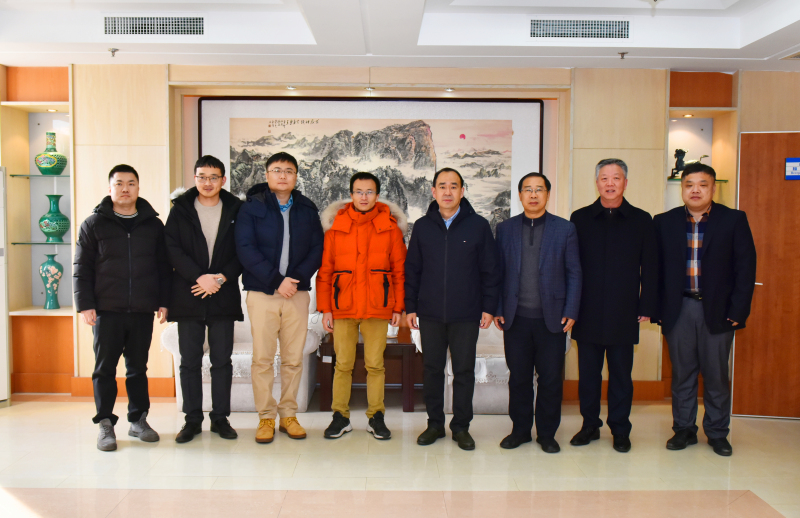 学校与青岛华大基因合作共建生物制药现代产业学院